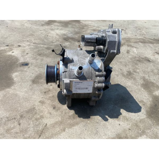 Alternator D6 Hybrid Volvo V60 2014-2018 31473906